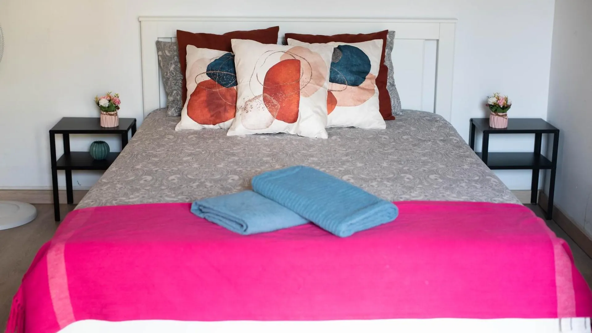 Nice Room By Eixample Barcellona Ostello